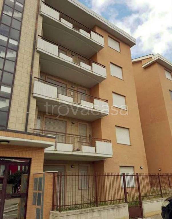 Appartamento in vendita a San Severo via Checchia Rispoli subb 9 305-307