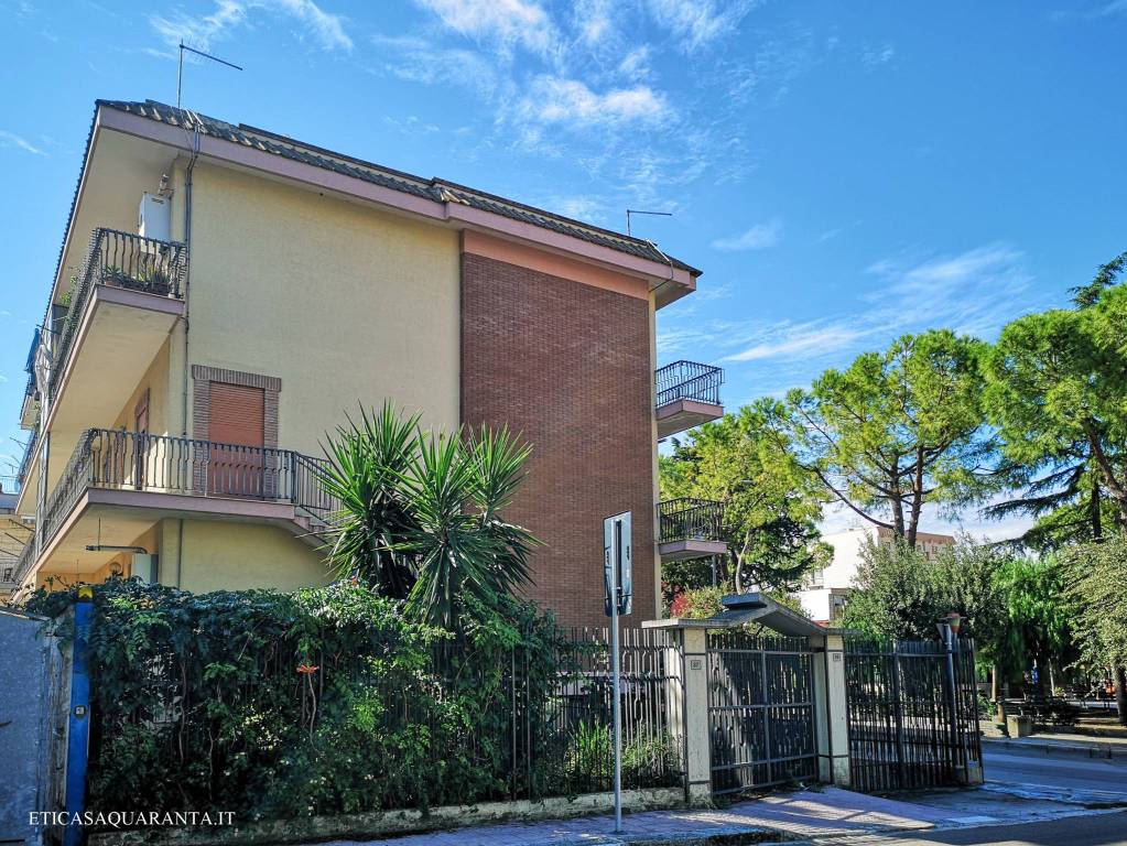 Appartamento in vendita a San Giorgio Ionico piazza Don Luigi Sturzo