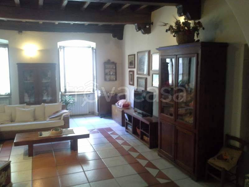 Appartamento in in vendita da privato a Castel Focognano corso Vittorio Emanuele, 40