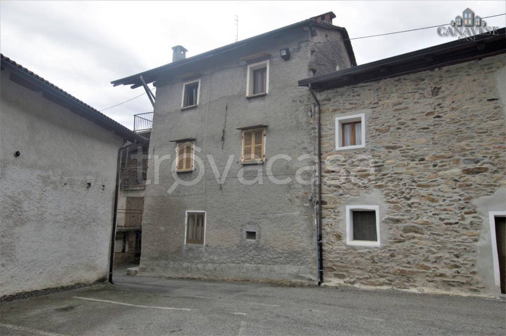 Casa Indipendente in vendita a San Colombano Belmonte frazione Sale, 29