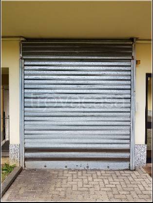 Garage in vendita a Torino via Tirreno, 155/9