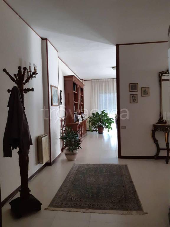 Appartamento in in vendita da privato a Napoli via Nuova San Rocco, 62