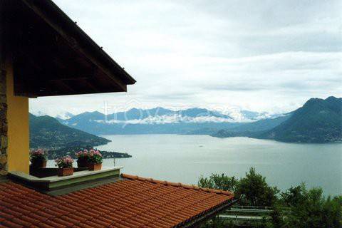 Villa in vendita a Stresa via per Someraro