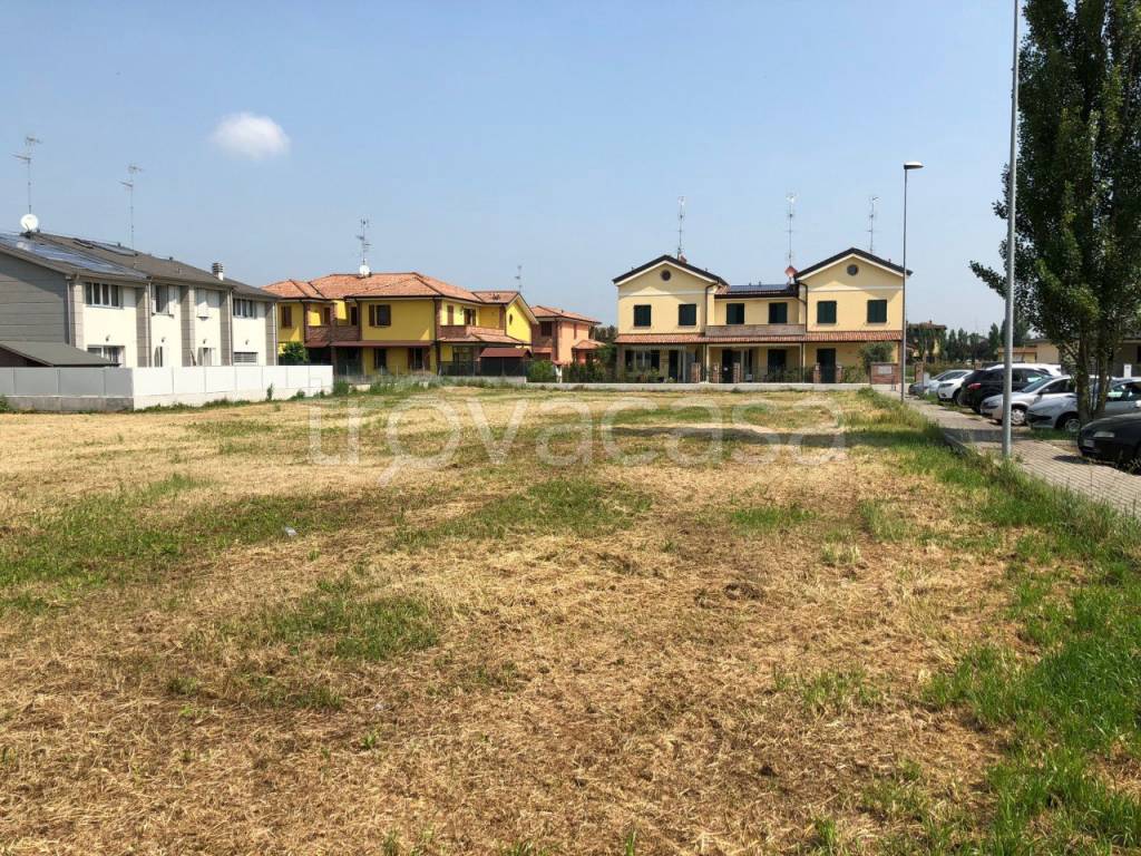 Terreno Residenziale in vendita a Carpi piazzale Bernardino Ramazzini, 37B