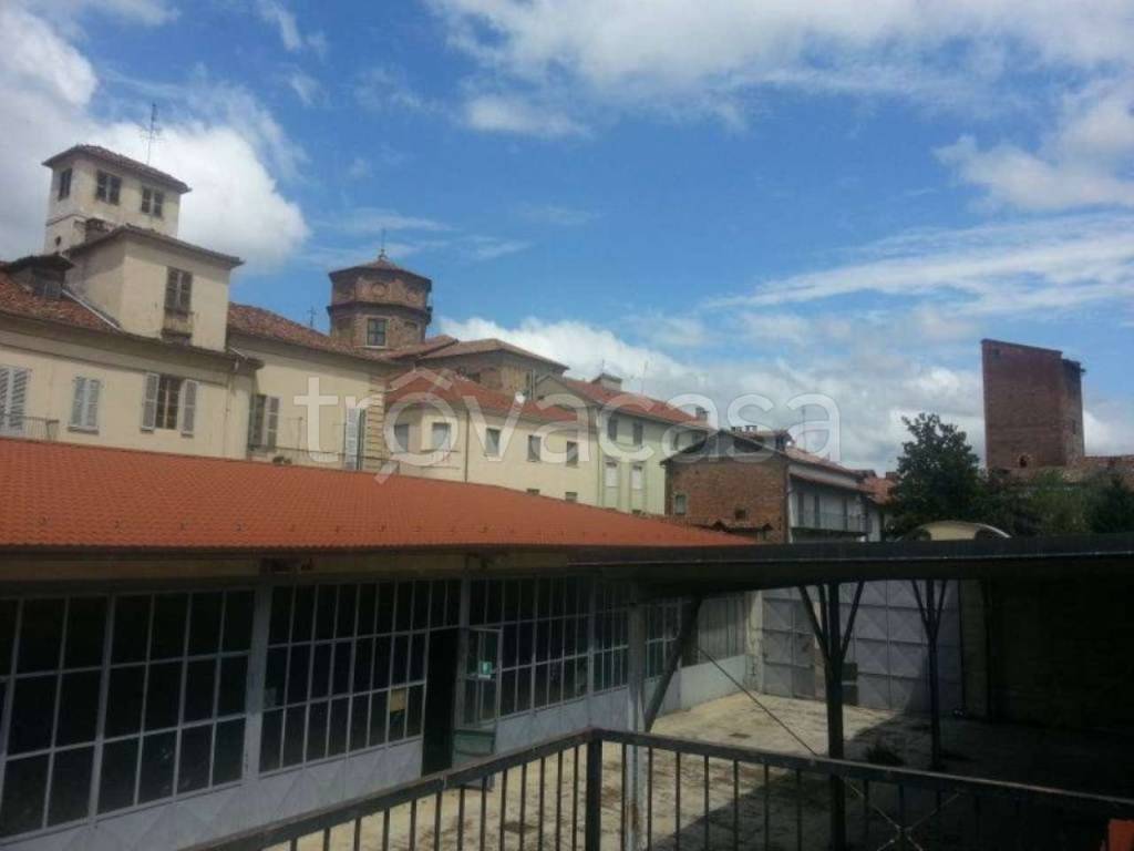 Capannone Industriale in affitto ad Asti via Roero 37-39