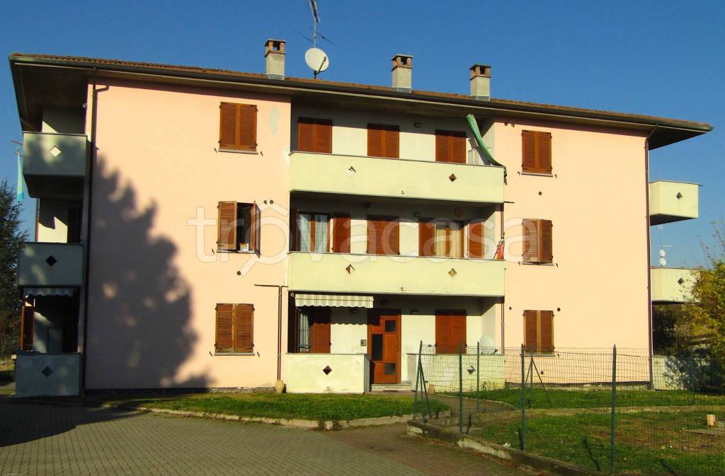 Appartamento in vendita a Voghera piazzale Guglielmo Marconi, 8