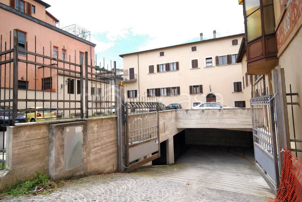 Garage in vendita ad Ascoli Piceno via San Giuliano