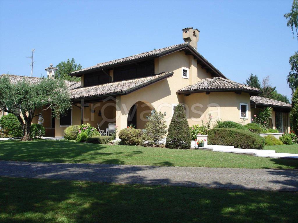 Villa in in vendita da privato a San Quirino via Cesare Battisti, 27