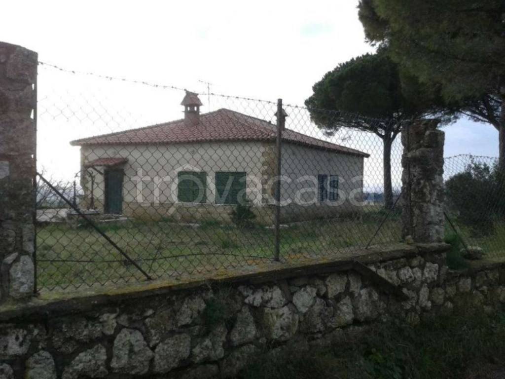 Villa in vendita a Tarquinia largo località monterozzi