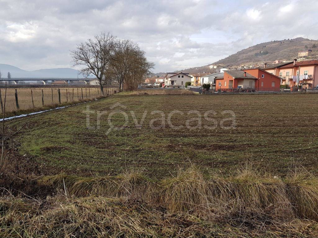 Terreno Residenziale in vendita a L'Aquila via Mausonia