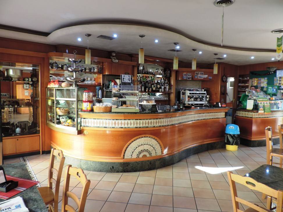 Bar in vendita a Borgone Susa via Augusto Abegg