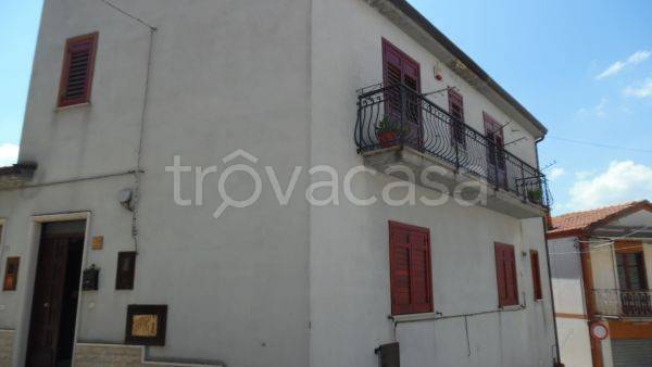 Appartamento in vendita a Morra De Sanctis