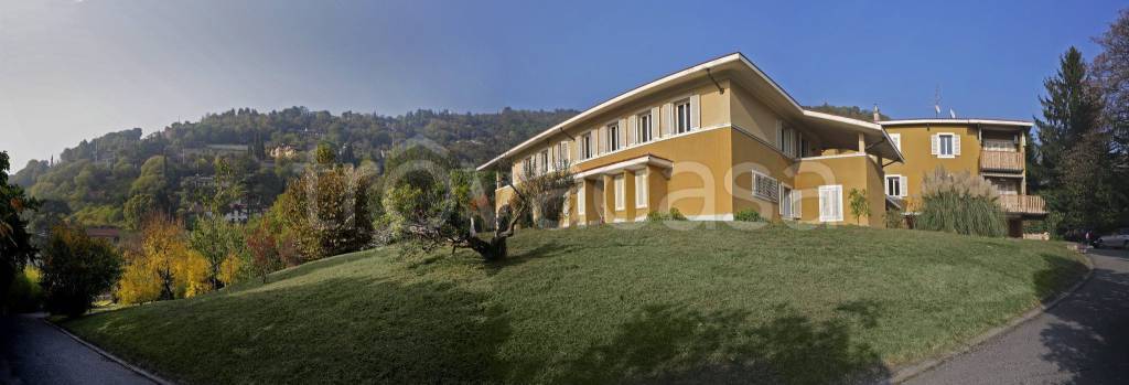 Villa Bifamiliare in vendita a Brescia via Panoramica