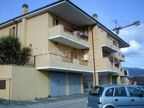 Appartamento in vendita a Forano via Poggio Mirteto