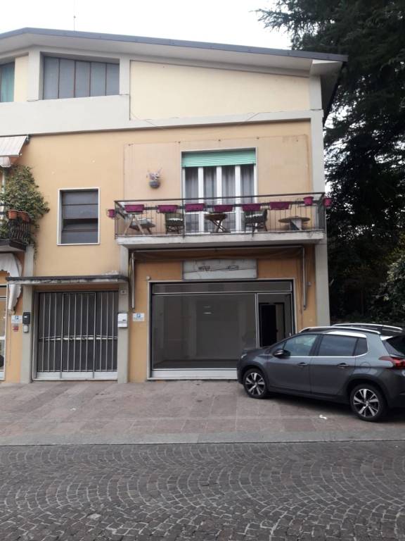 immagine annuncio 1 di 11