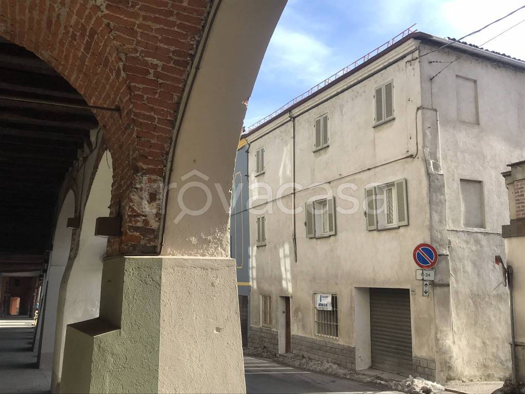 Casa Indipendente in vendita a San Michele Mondovì via Angelo Nielli