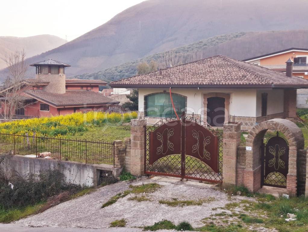 Villa in vendita ad Airola via Murata