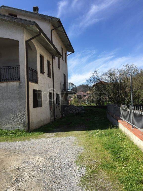 Villa a Schiera in vendita a Riccò del Golfo di Spezia via Aurelia, 139