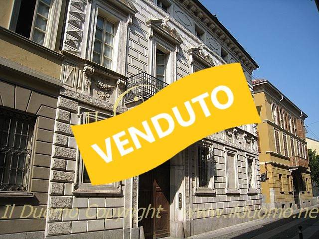 Appartamento in vendita a Novara via Canobio 5