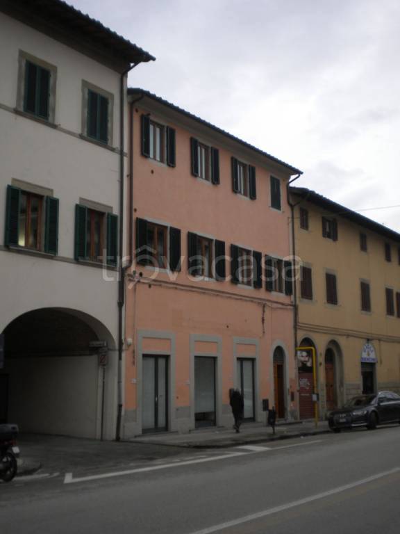 Ufficio in vendita a Pistoia corso Antonio Gramsci, 104