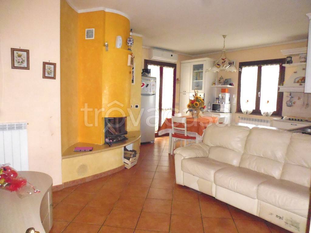 Appartamento in vendita a Santa Maria a Monte via San Sebastiano