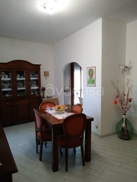 Appartamento in in vendita da privato a Gattinara via Lorenzo Perosi, 1