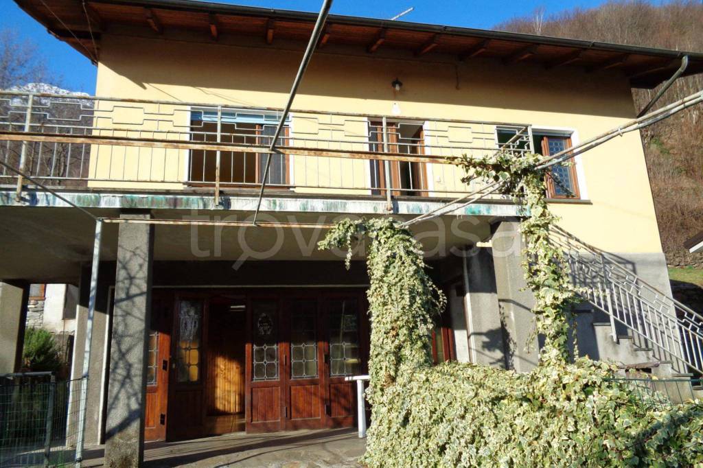 Villa in vendita a Pieve Vergonte via Case Giovai, 4