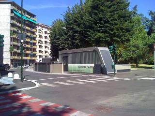 Garage in affitto a torino piazza adriano, 11