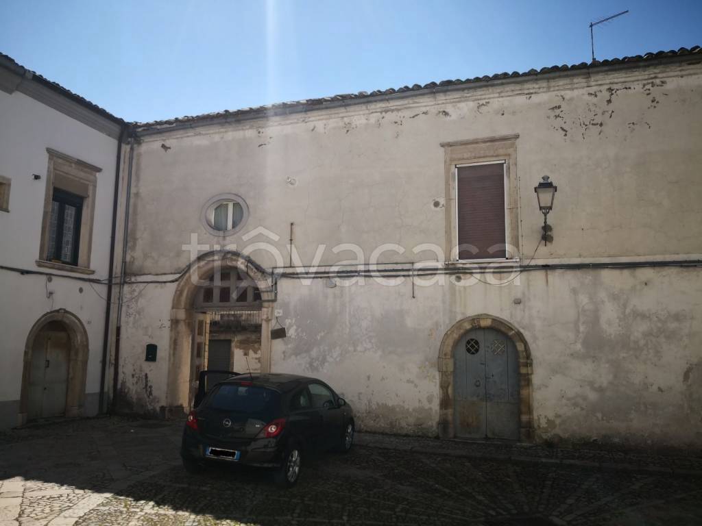 Appartamento in vendita a Orsara di Puglia via Carlo Alberto