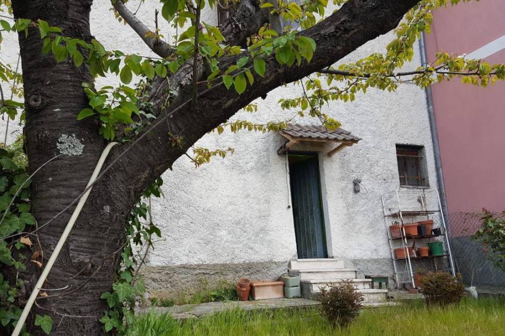 Casa Indipendente in in vendita da privato a Parodi Ligure salita Colla, 3
