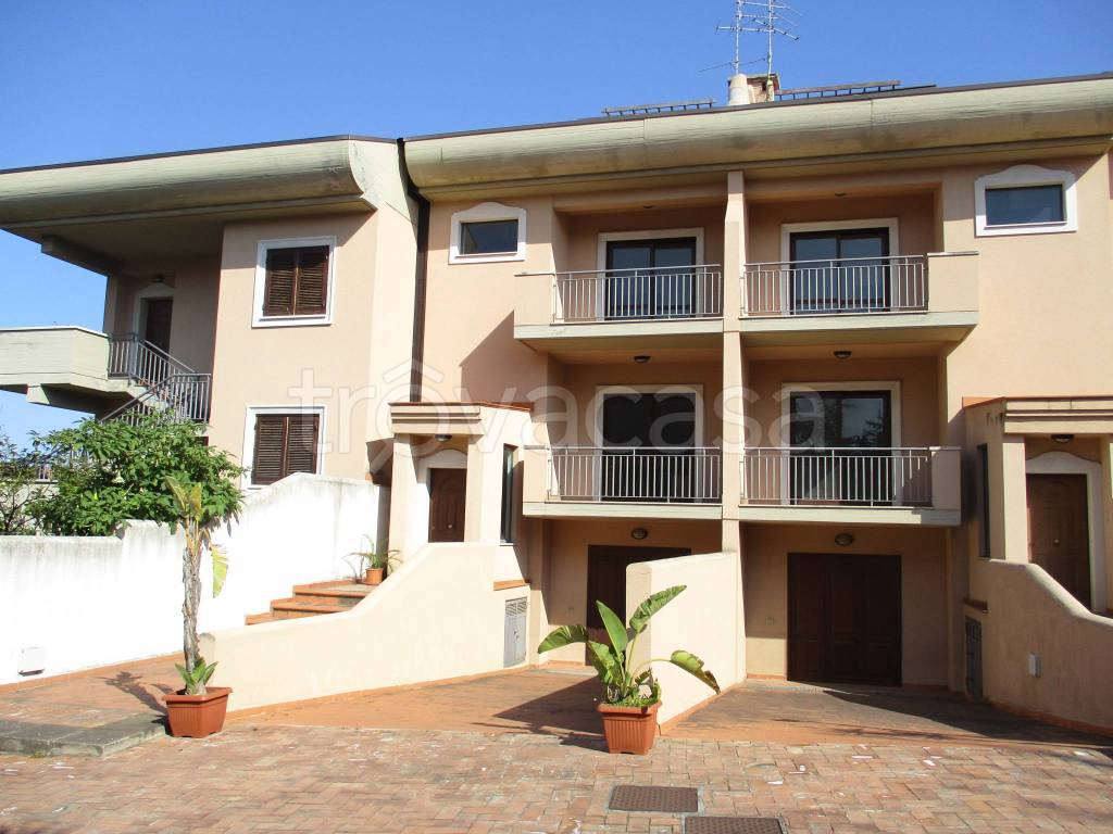 Villa in vendita a Catania via Passo Gravina, 253