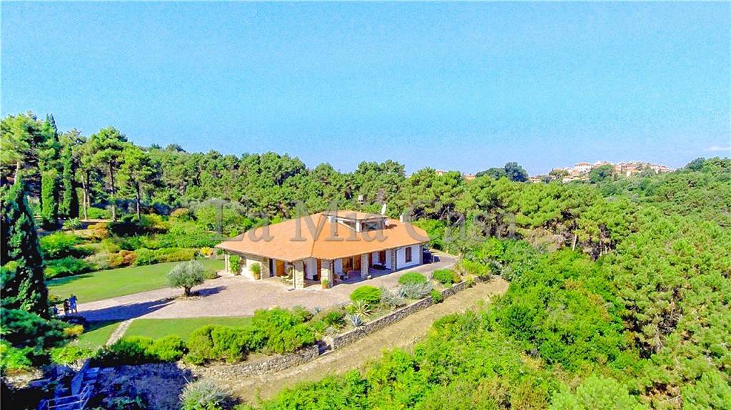 Villa in vendita a Lerici via Borea