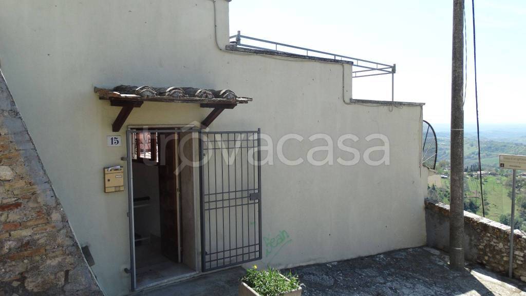 Casa Indipendente in in vendita da privato a Calvi dell'Umbria via Roma, 15