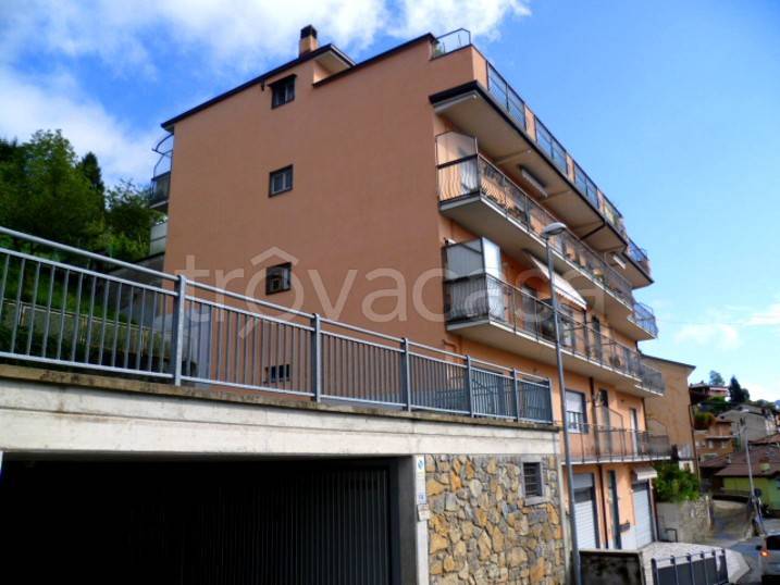 Appartamento in vendita a Gazzaniga via Don Bossetti