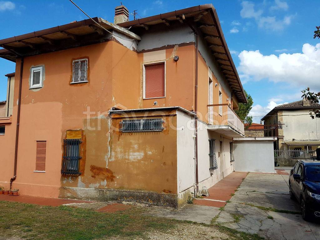Villa Bifamiliare in in vendita da privato ad Ari via Sant'Antonio