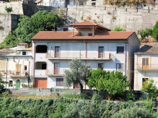 Appartamento in in vendita da privato a sant'ilario dello ionio via idomineo, 46