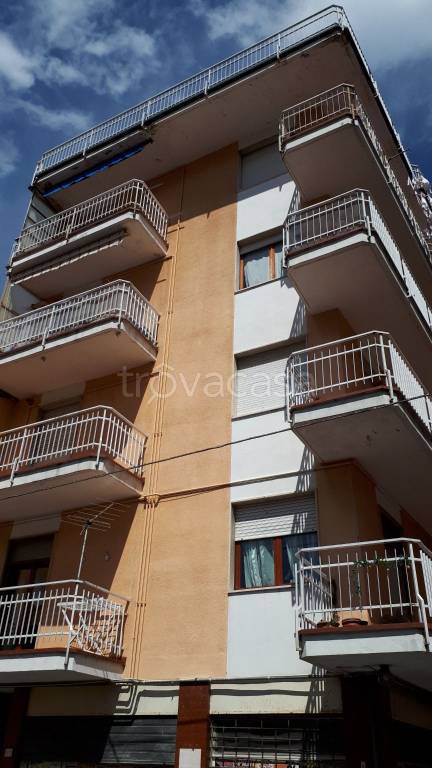 Appartamento in vendita a Serravalle Sesia via Croso Plinio