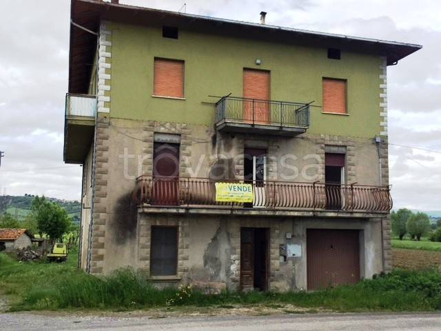 Appartamento in vendita a Fabro via Benedetto Croce
