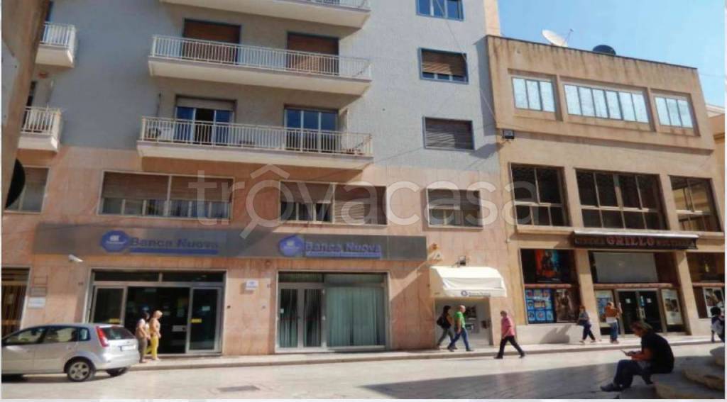 Filiale Bancaria in vendita a Mazara del Vallo via San Giuseppe 19