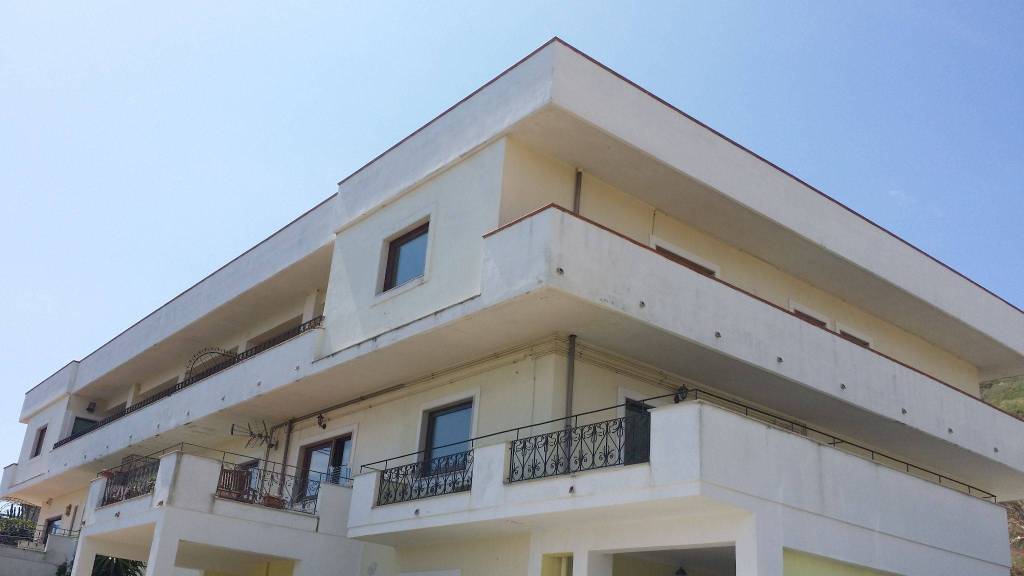 Appartamento in in vendita da privato a Crotone via Poseidonia, 23