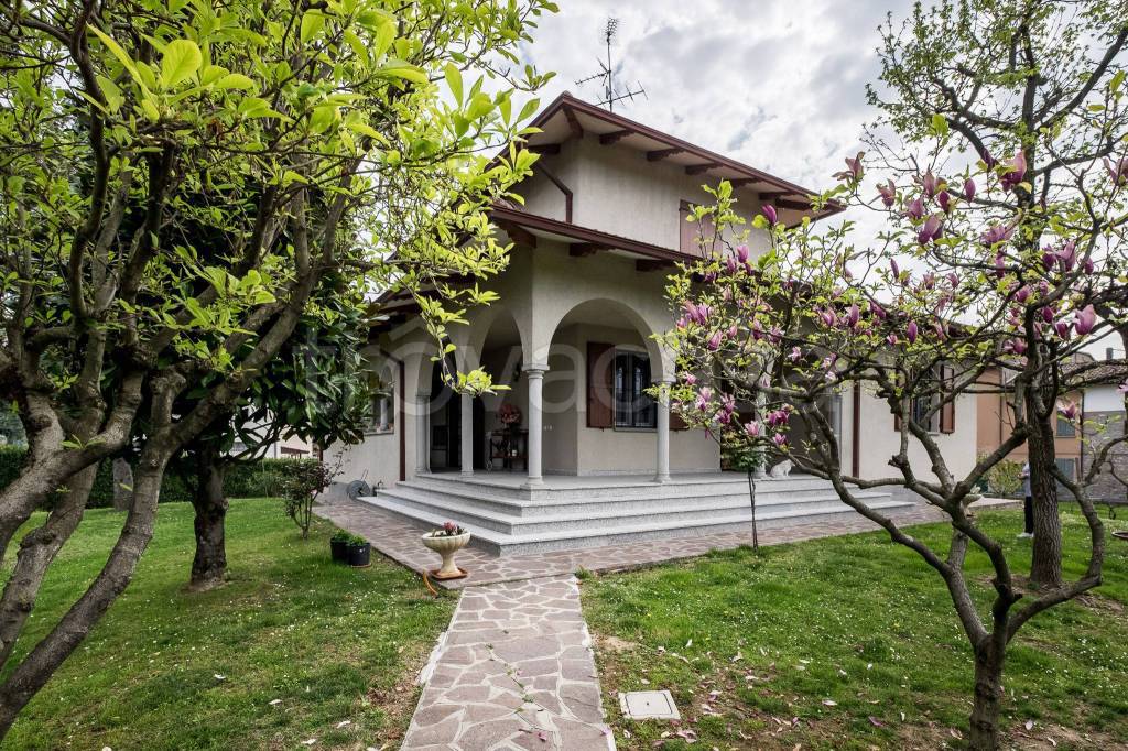 Villa in vendita a Savignano sul Panaro