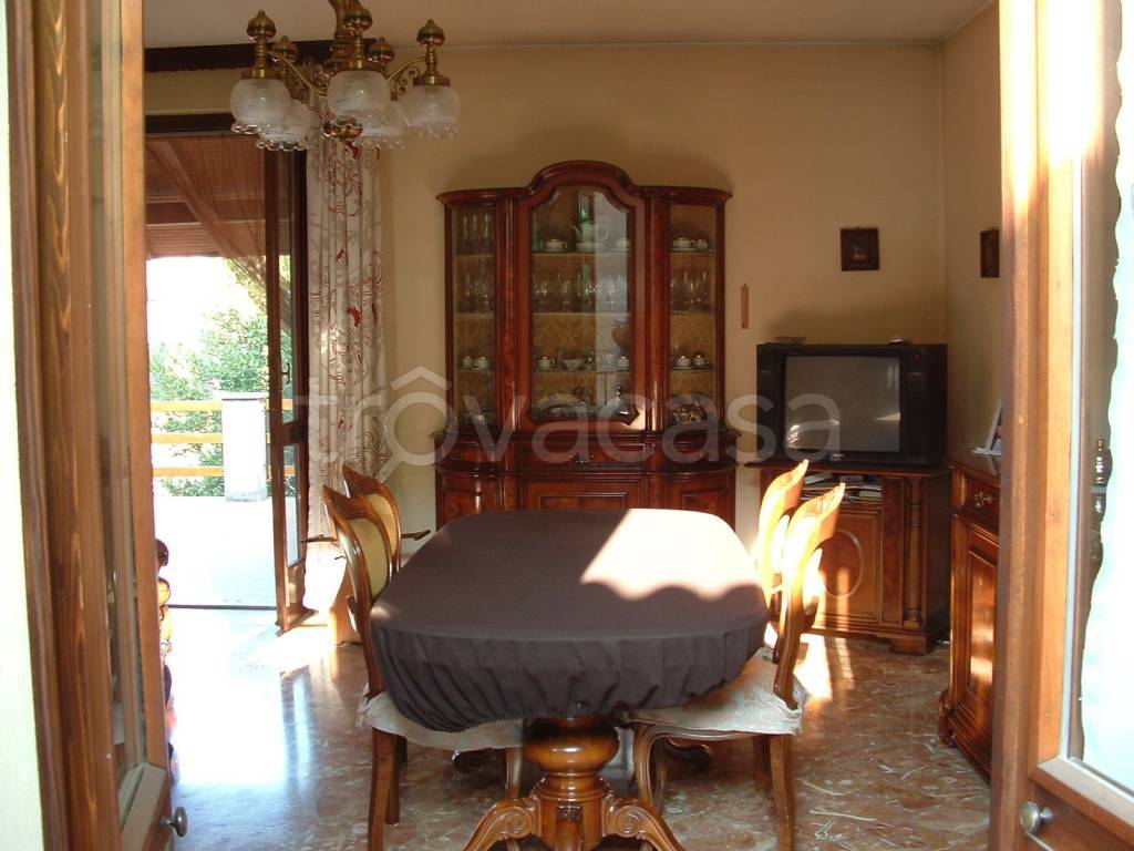 Appartamento in in vendita da privato a Cassolnovo via Montebello, 10 12 14