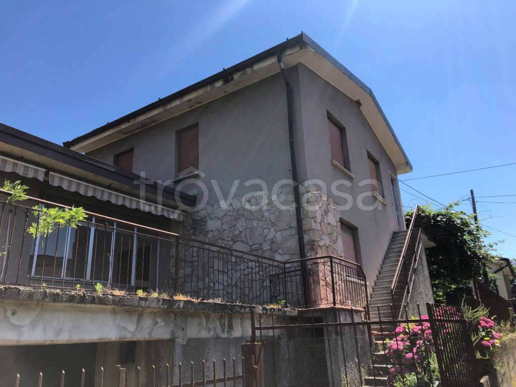 Villa in vendita a Concesio via Tronto, 9