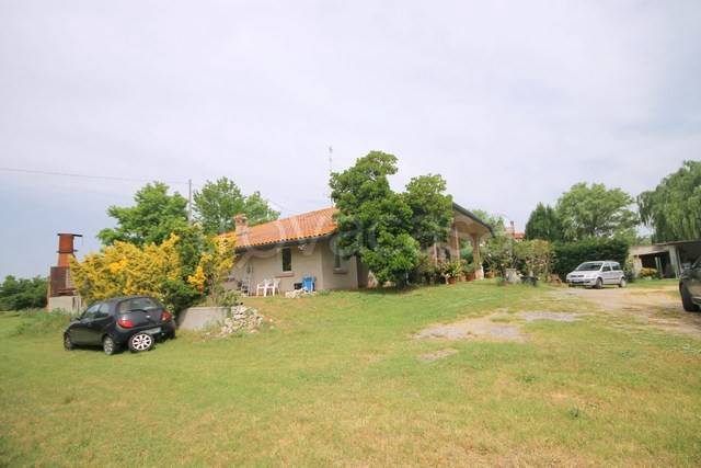 Villa in vendita a Comacchio via Pelandri, 81