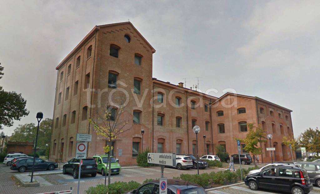 Ufficio in affitto a Imola via Cogne