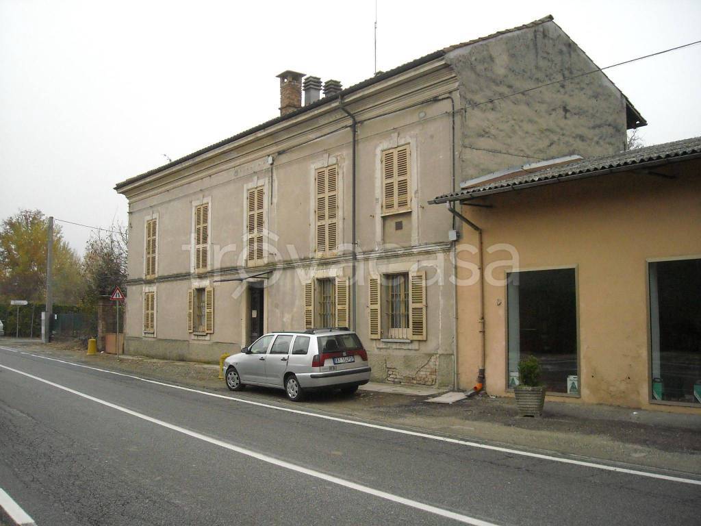 Villa Bifamiliare in in vendita da privato a Nizza Monferrato corso Acqui, 180