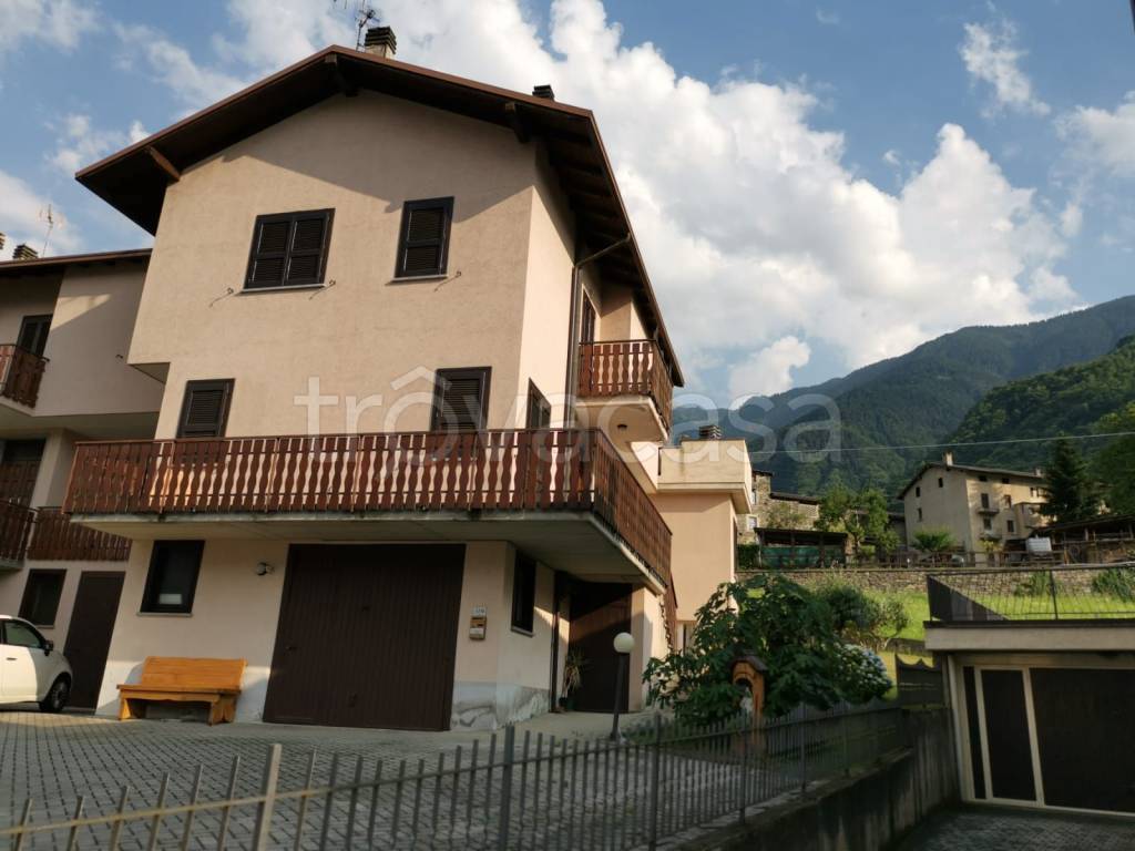Villa in vendita a Talamona via San Giorgio