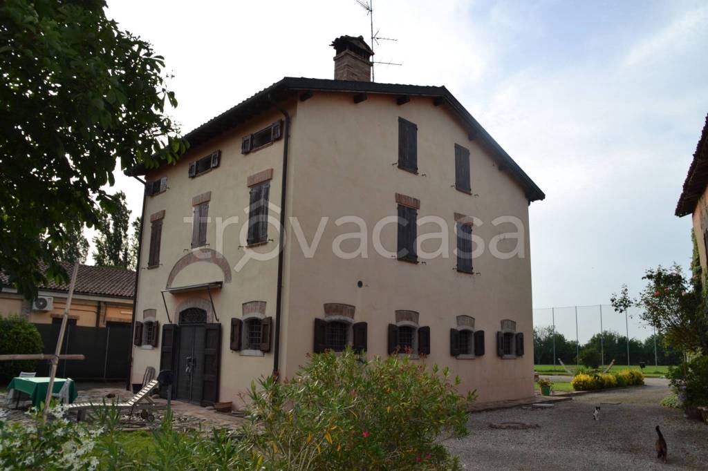 Colonica in vendita a Campogalliano