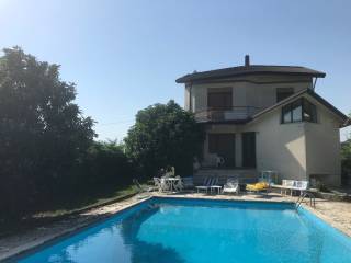 Villa in in vendita da privato a santa lucia di serino via toppolo, 13