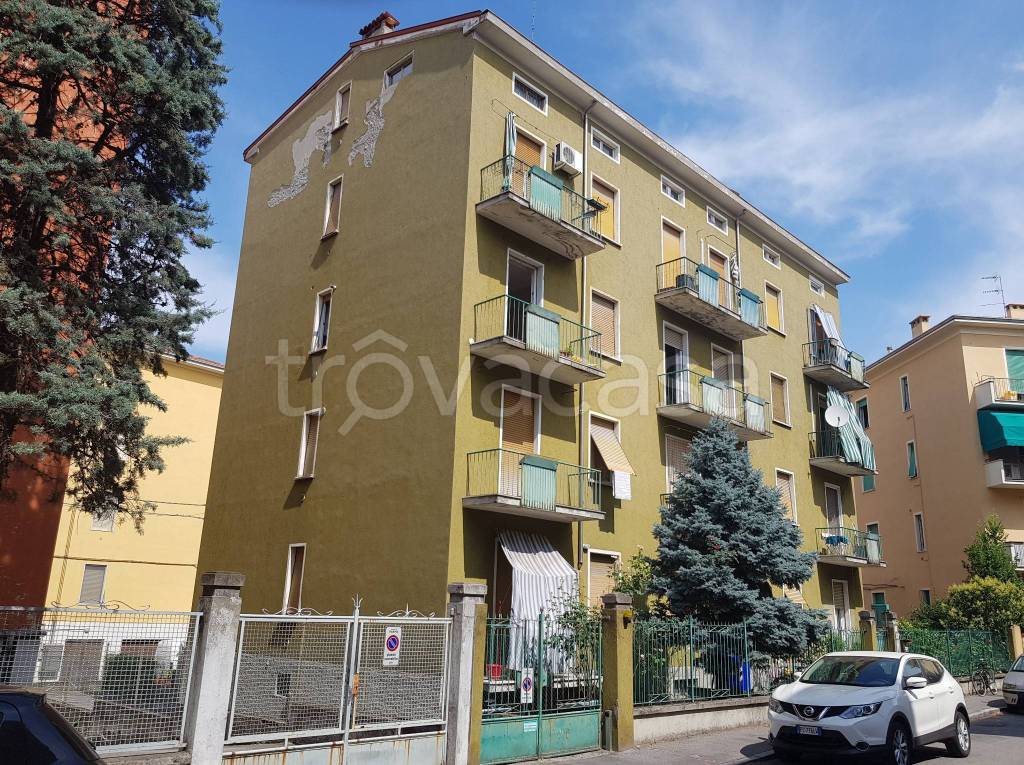 Appartamento in affitto a Parma via Villa Glori